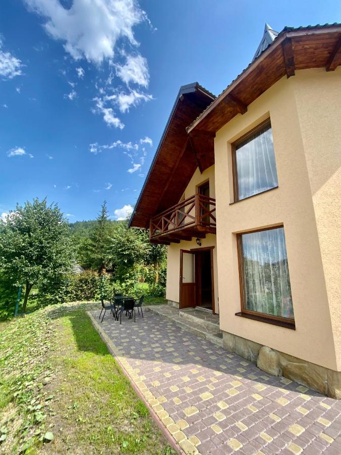 Лучка Villa Mykulychyn Buitenkant foto