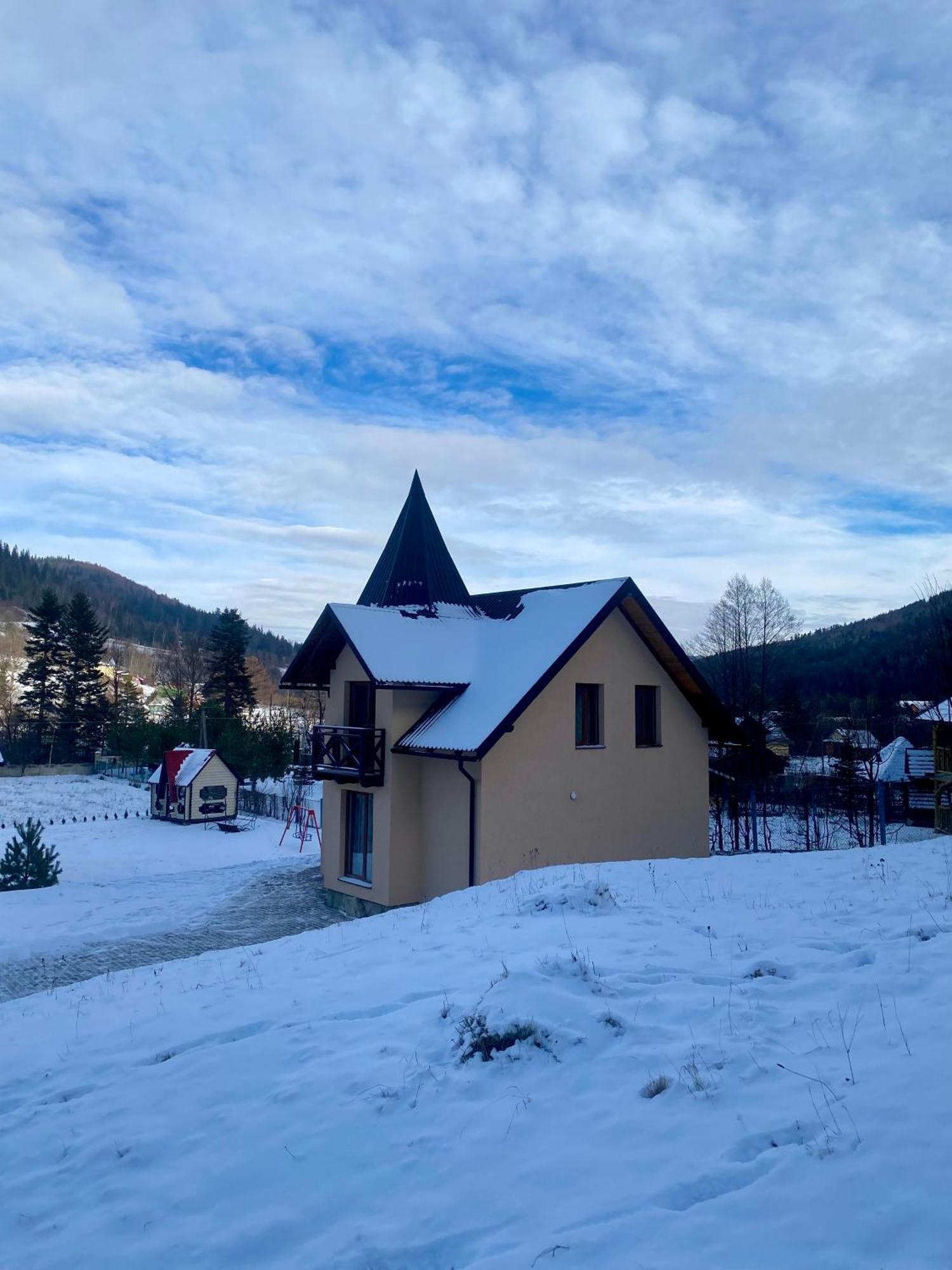 Лучка Villa Mykulychyn Buitenkant foto